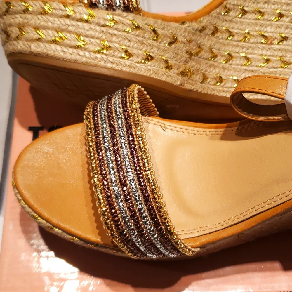 TOP Moda New ROYAL-1 Espadrille Platform Wedge Sandals Womens 10 NWT Gold Silver